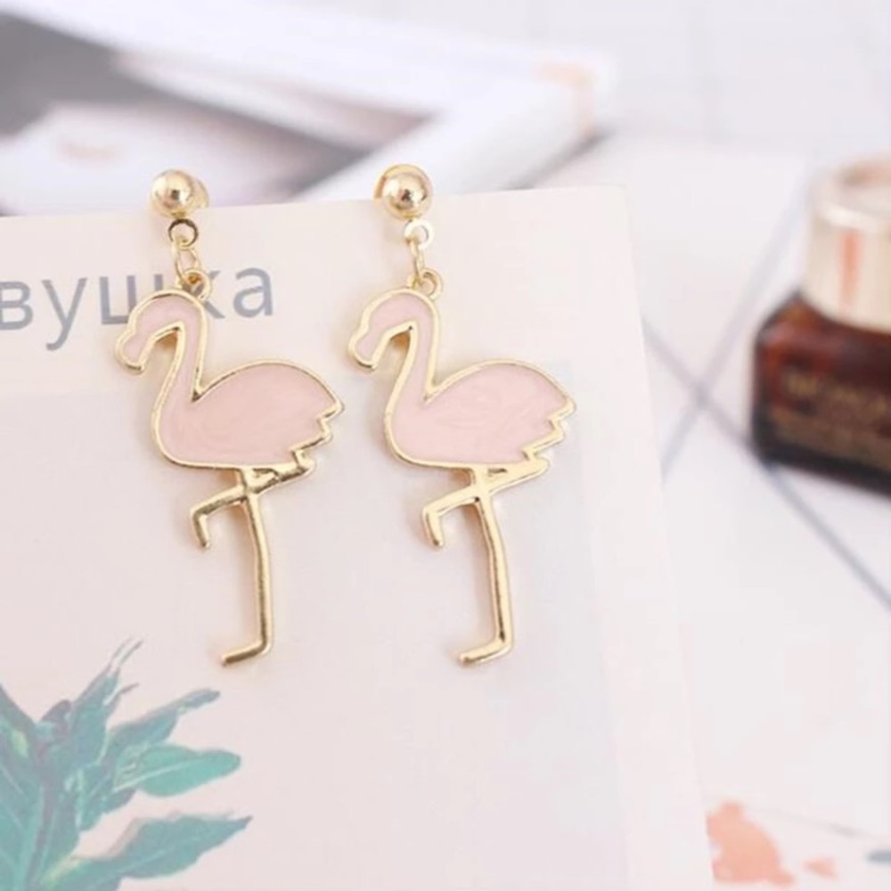 🆕Pink & Gold Flamingo Earrings